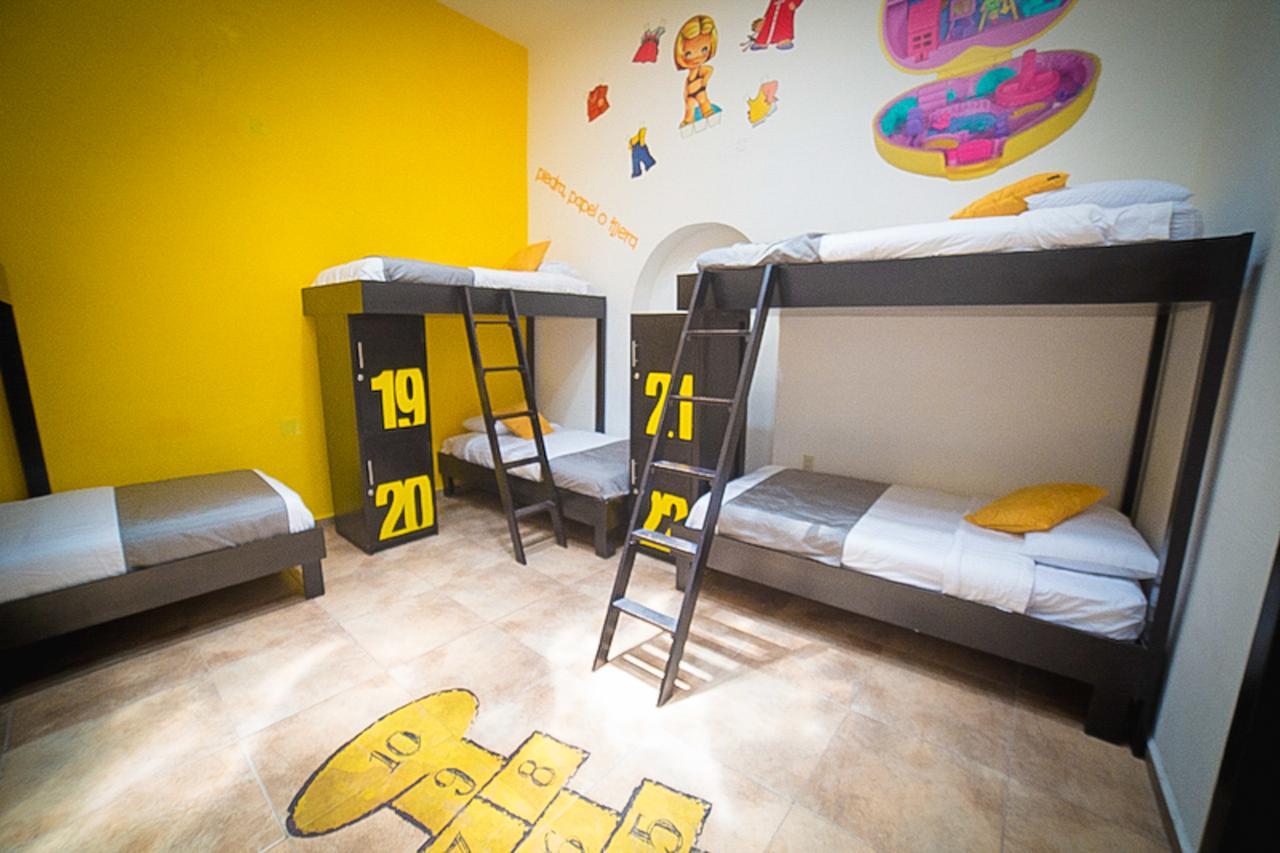 Hostal El Armario Leon Bagian luar foto